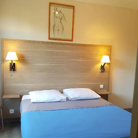 Le Provencal فندق